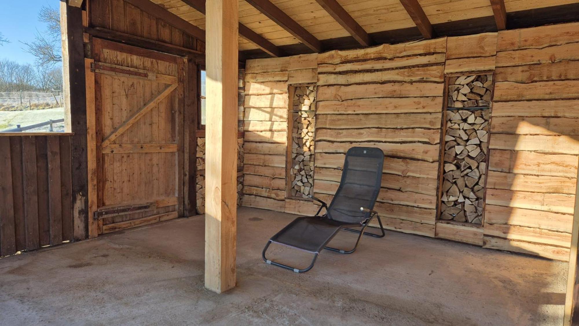 Ferienhaus Hescheld With Private Jacuzzi 헬렌탈 외부 사진